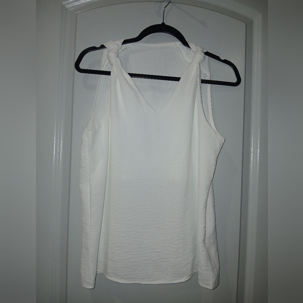 Elegant White Sleeveless Top